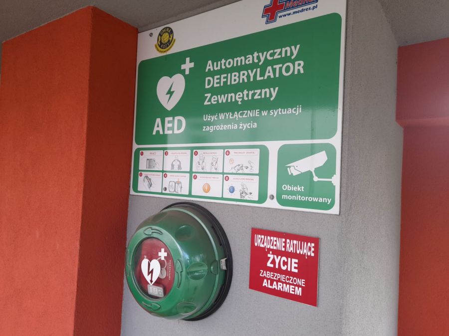 2. Defibrylatory AED dla kozian